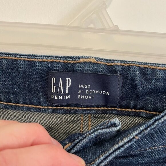 GAP DENIM 9" Denim Bermuda Shorts Dark Wash Indigo Blue Jean Shorts 14 / 32 32" - Picture 5 of 16